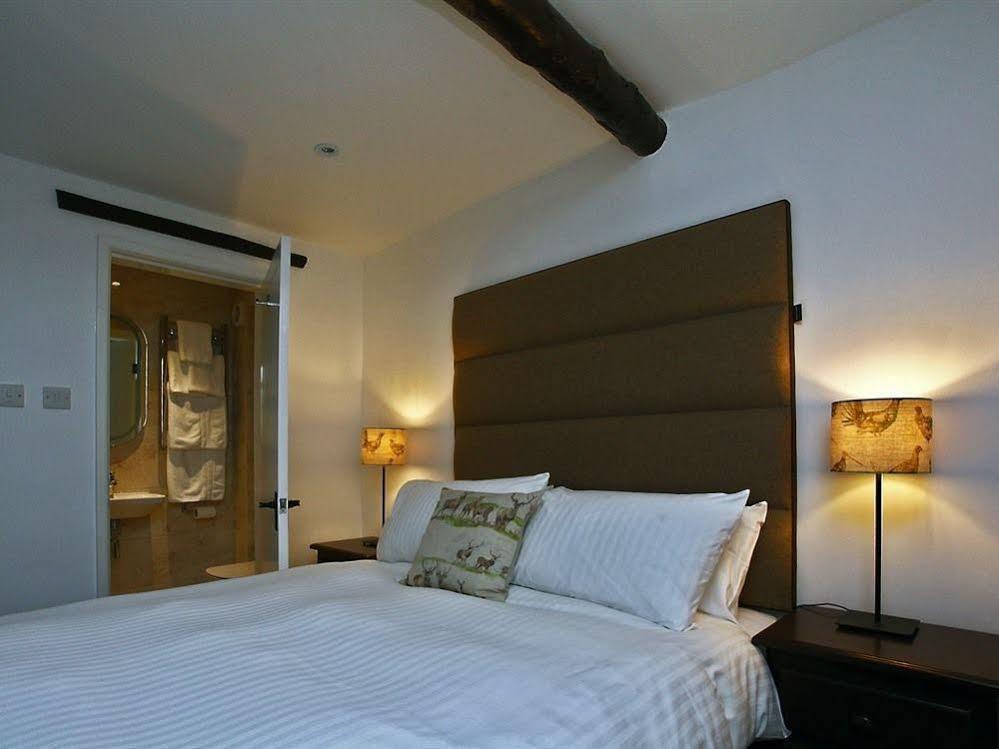 The White Lion Inn Buckden  Ngoại thất bức ảnh