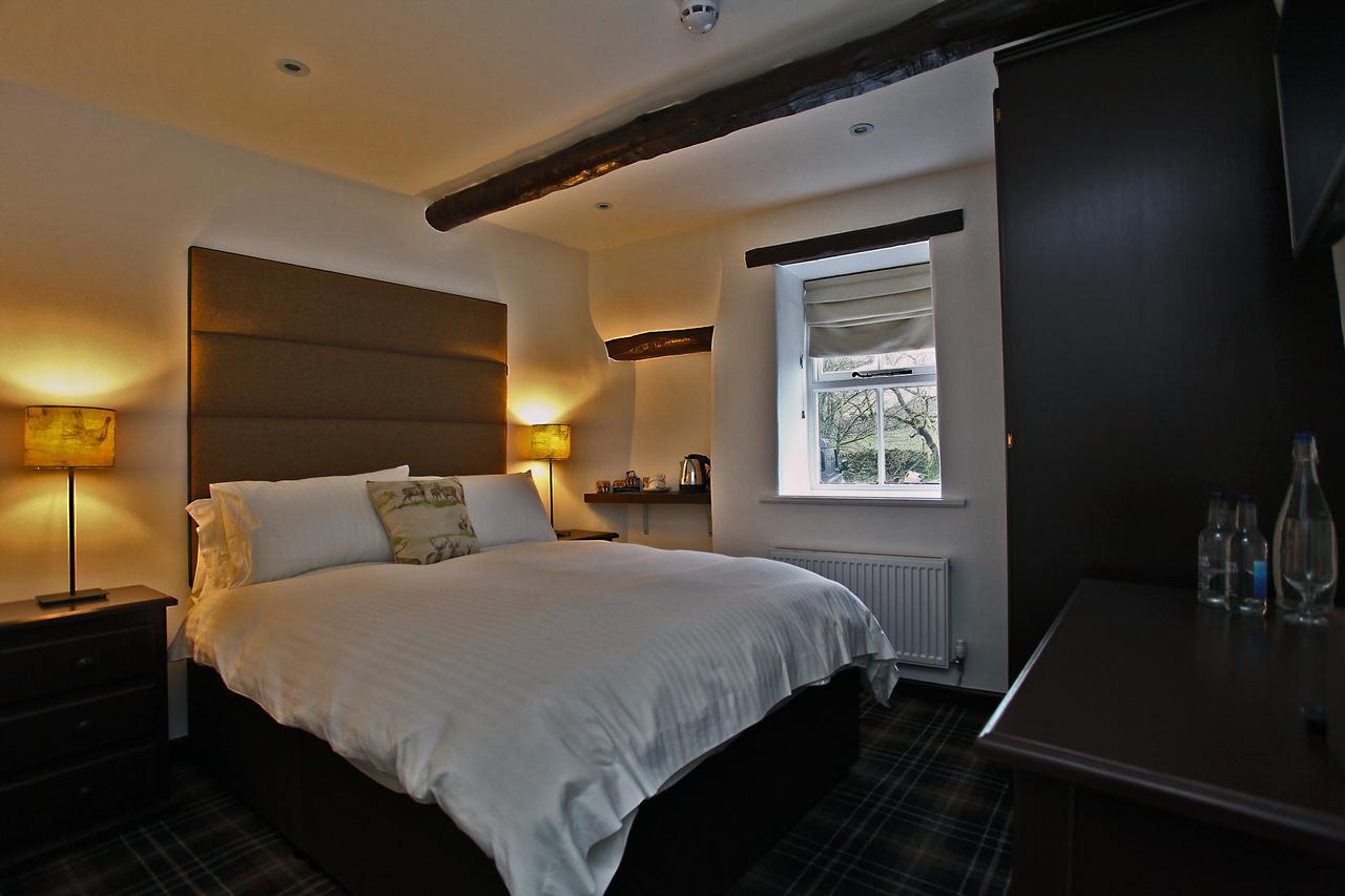 The White Lion Inn Buckden  Ngoại thất bức ảnh