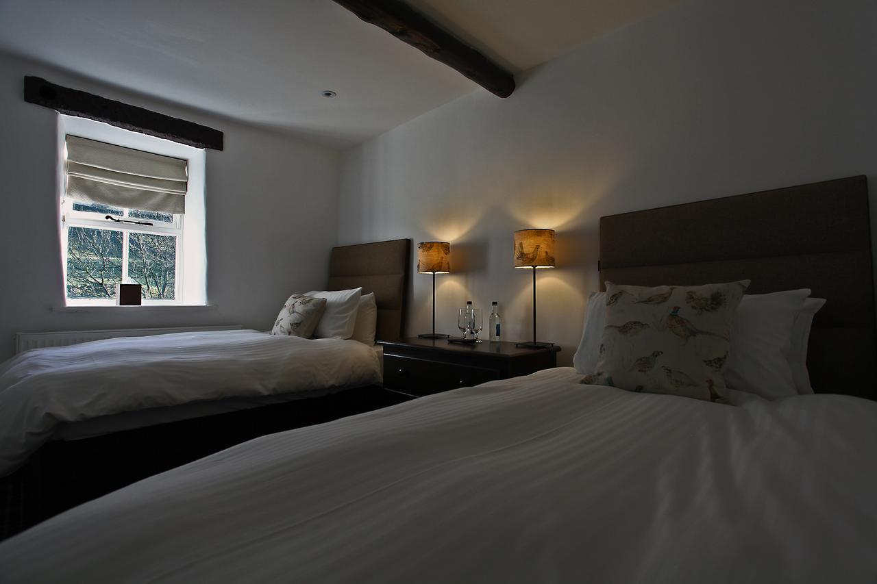 The White Lion Inn Buckden  Ngoại thất bức ảnh