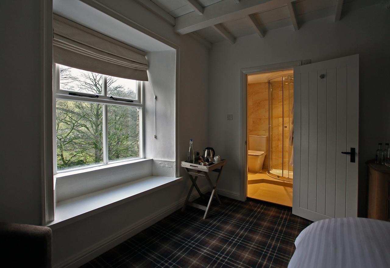 The White Lion Inn Buckden  Ngoại thất bức ảnh