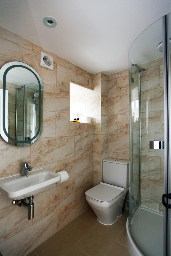 The White Lion Inn Buckden  Ngoại thất bức ảnh